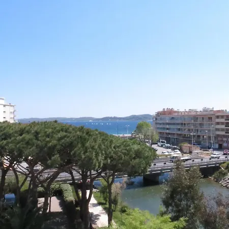2 Pieces Avec Climatisation Et Animal Admis, Centre - Fr-1-780-47 Apartamento Sainte-Maxime