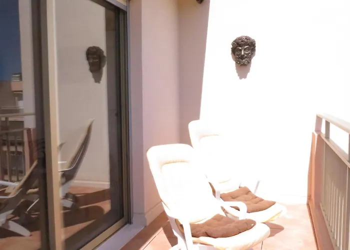 Apartamento 2 Pieces Avec Climatisation Et Animal Admis, Centre - Fr-1-780-47 *