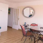 Διαμέρισμα 2 Pieces Avec Climatisation Et Animal Admis, Centre - Fr-1-780-47